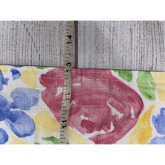 Floral print table cloth, napkins, napkin rings, 2 solid teal placemats - Picture 11 of 11